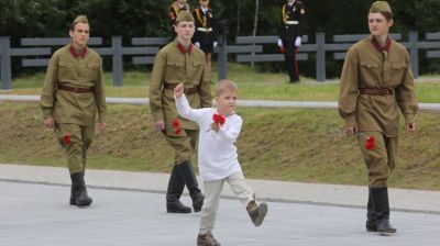 В Полоцке открыли мемориал "Урочище Пески"