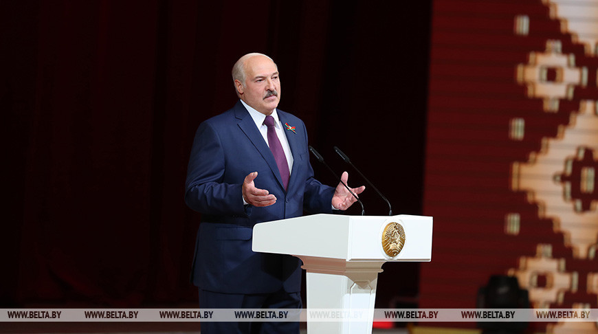 Лукашенко выступил на торжественном собрании, посвященном Дню Независимости