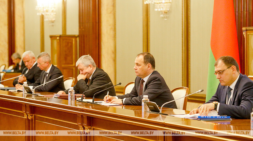 Премьер-министры Беларуси и России намерены подписать пакет документов в энергетической сфере