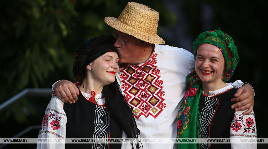 Сельские вечеринки на свежем воздухе возрождают в Гродненском районе