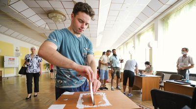 В Бресте продолжается досрочное голосование