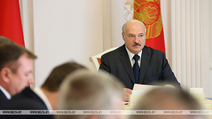 Лукашенко провел совещание по актуальным вопросам развития пищевой промышленности