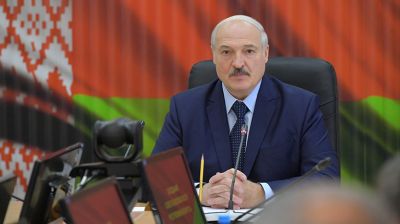 Лукашенко провел совещание в Центре стратегического управления в Министерстве обороны Беларуси