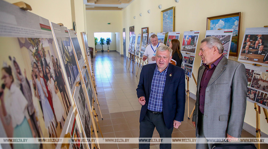 Фотовыставка БЕЛТА "Традиции суверенной Беларуси" подготовлена ко Дню письменности в Белыничах