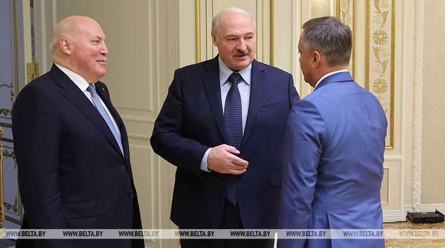 Лукашенко встретился с губернатором Иркутской области