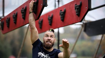 В Логойске закрыли сезон гонок с препятствиями Bison Race