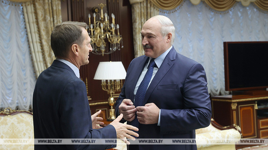 Лукашенко встретился с директором Службы внешней разведки России Нарышкиным