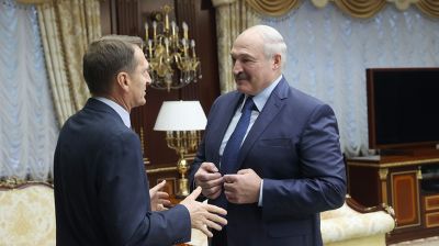 Лукашенко встретился с директором Службы внешней разведки России Нарышкиным