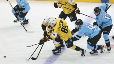 Хоккеисты минского "Динамо" уступили "Северстали" в матче чемпионата КХЛ