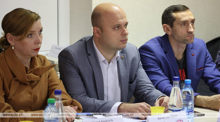 Пути построения гражданского общества обсудили на диалоговой площадке в Витебске