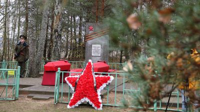 Останки 9 бойцов Красной армии перезахоронили в Бобруйском районе