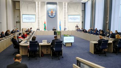 Внеочередная сессия прошла в Минском городском Совете депутатов