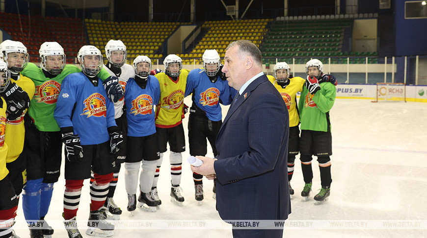 В Гомеле подписали обращение о поддержке проведения ЧМ по хоккею в Беларуси