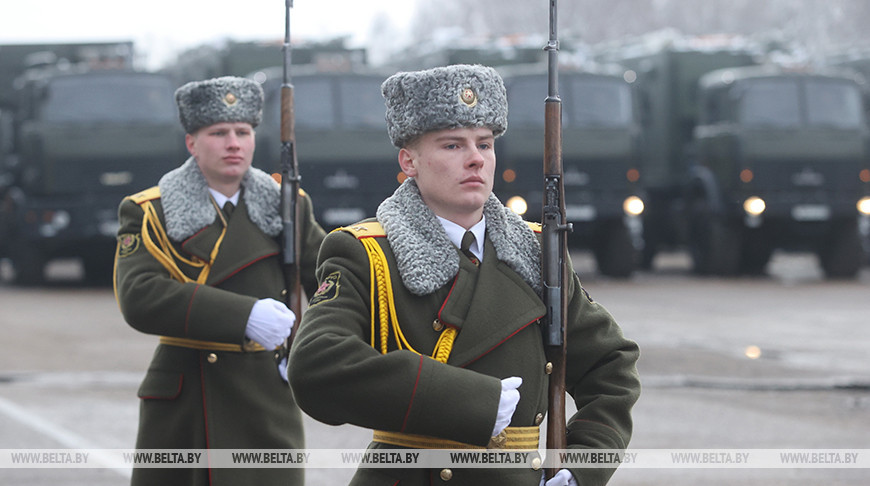 Новую технику белорусского производства передали на вооружение 74-му отдельному полку связи
