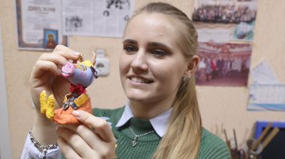 Учащиеся Могилевского экономического колледжа планируют сделать более 6 тыс. новогодних сувениров