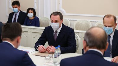 Снопков встретился с председателем правления Евразийского банка развития