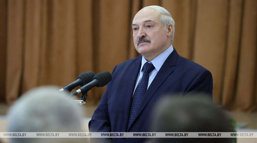 Лукашенко встретился с коллективом Могилевской областной клинической больницы