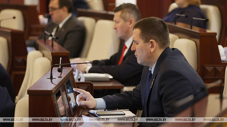 Депутаты приняли во втором чтении новые проекты КоАП и ПИКоАП