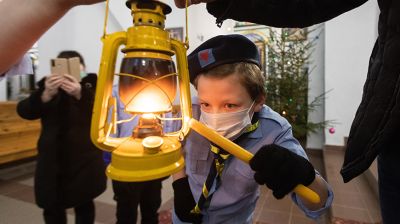 Вифлеемский огонь мира доставили в Воложин