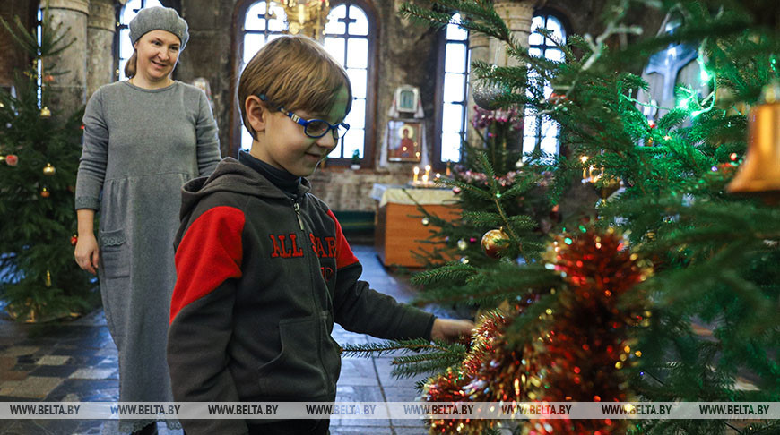 В Свято-Николаевском гарнизонном соборе в Бресте готовятся к Рождеству