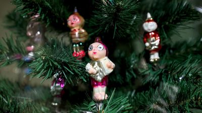 Выставка елочных игрушек проходит в Минске