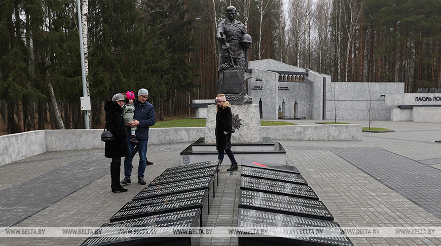 Создатели мемориального комплекса на месте сожженной деревни Ола удостоены премии "За духовное возрождение"