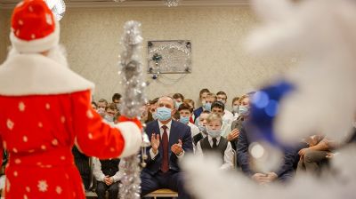 Участники акции "Рождественская традиция" поздравили подопечных Минского детского дома №5