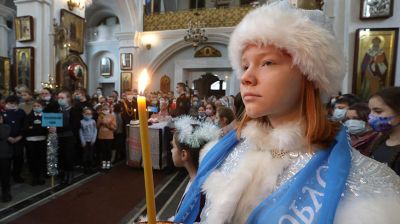На "Рождественскую елку" в Минск приехали 1,6 тыс. детей из пострадавших от аварии на ЧАЭС районов