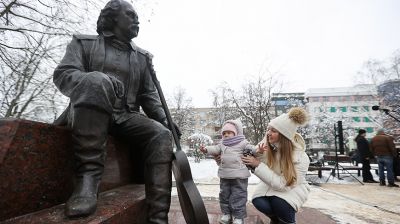 Цветы к памятнику Мулявина возложили в Минске