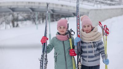 Городская лыжная трасса работает в Веснянке