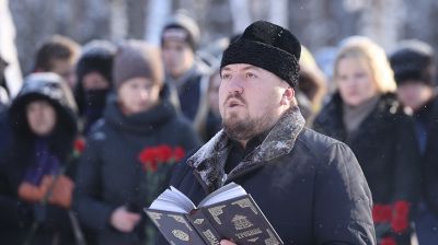 Митинг памяти прошел в мемориальном комплексе "Ола" в Светлогорском районе