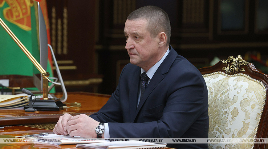 Лукашенко принял с докладом губернатора Могилевской области