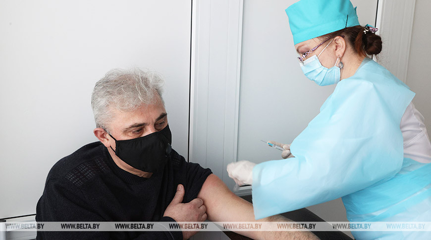 В Могилеве началась вакцинация работников здравоохранения от COVID-19