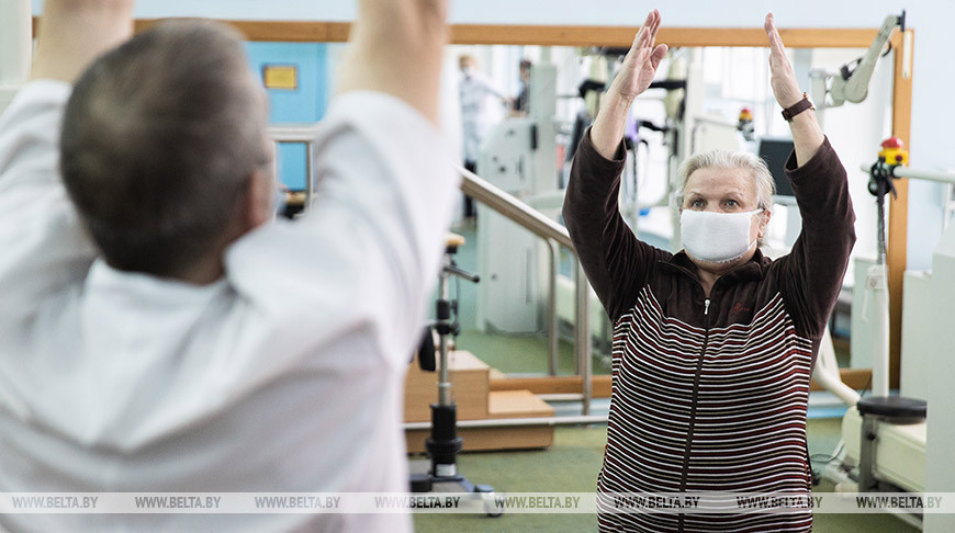 Реабилитация пациентов после COVID-19 проходит в клинической больнице в Аксаковщине