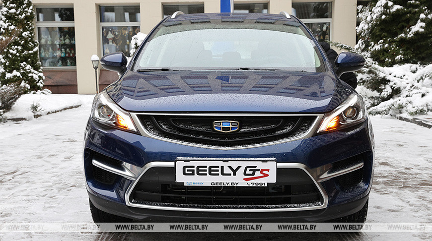 Новую модель автомобиля Geely GS презентовали в Минске