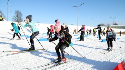 Областные соревнования по биатлону "Снежный снайпер" проходят в Чаусах