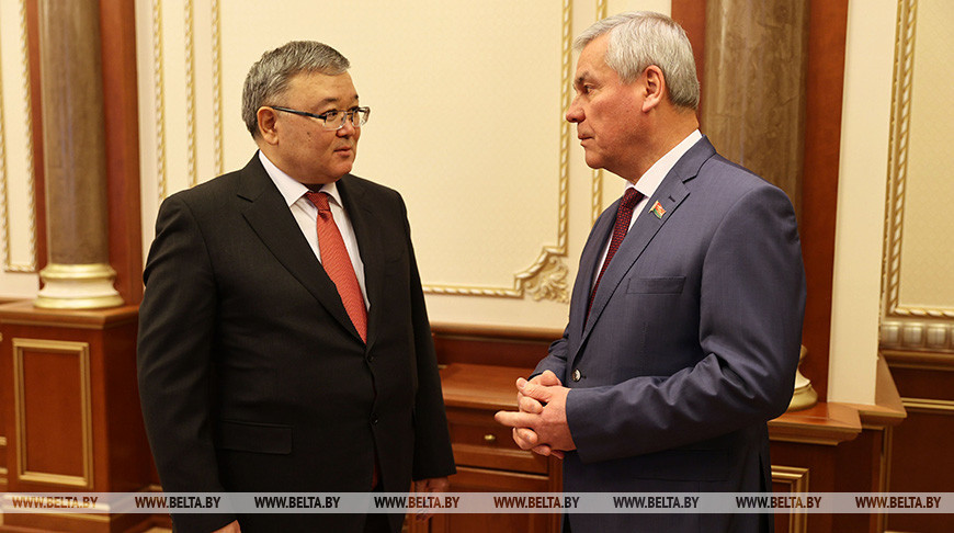 Андрейченко встретился с послом Казахстана