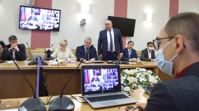 Встреча по итогам заседания рабочей группы по сотрудничеству Беларуси и Приморского края