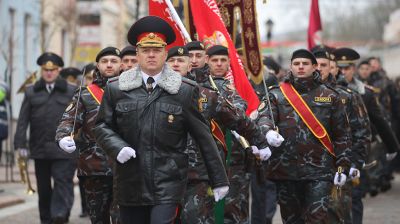 Гродненские милиционеры прошли маршем по центру города