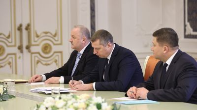 На совещании у Лукашенко обсудили IT и финансы