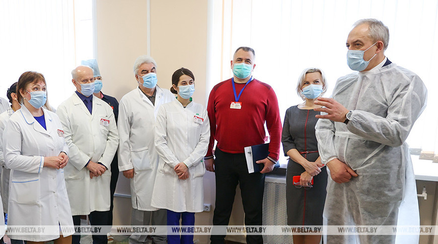 Сергеенко посетил РНПЦ трансфузиологии и медицинских биотехнологий