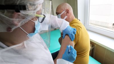 В Минске началась вакцинация населения против коронавируса