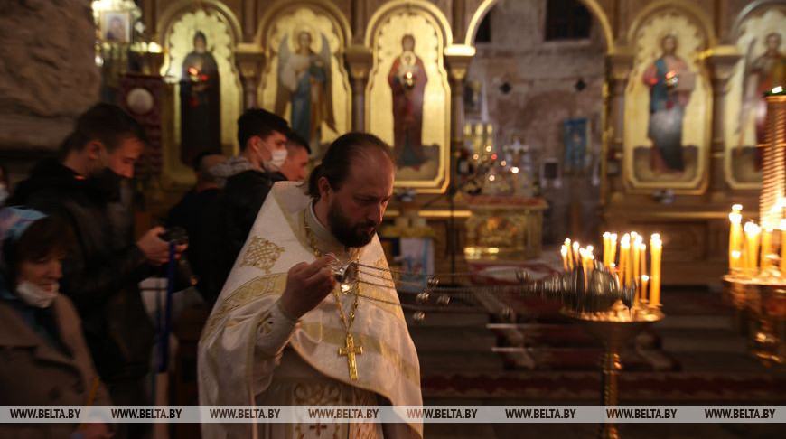 Праздничные богослужения прошли в Свято-Николаевском гарнизонном соборе в Бресте