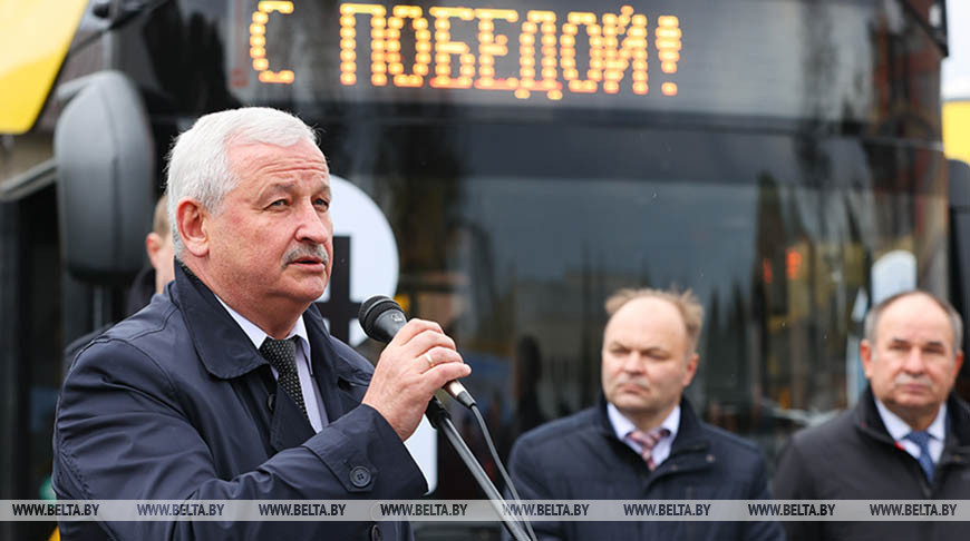МАЗ передал Минску и областным центрам первые электробусы