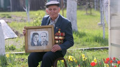 Ветерана войны Владимира Будовича поздравили с Днем Победы