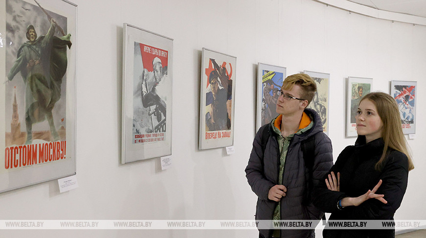Две выставки, посвященные Великой Отечественной войне, открылись в витебской ратуше