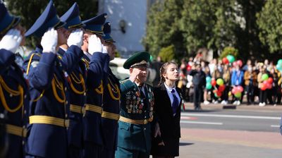 В Бресте состоялись торжественный вынос и поднятие Государственного флага Республики Беларусь