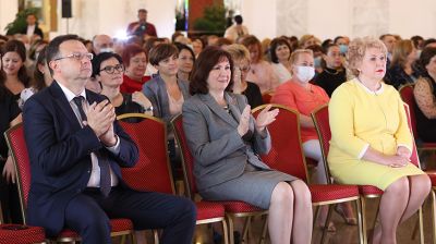 Более 120 медиков Минска удостоены заслуженных наград и благодарностей
