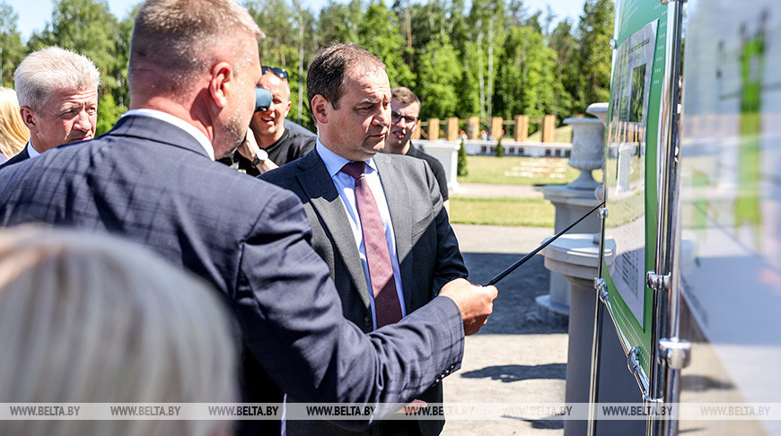 Головченко посетил Коссовский дворец