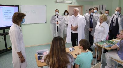 Лукашенко посетил 2-ю детскую клиническую больницу Минска